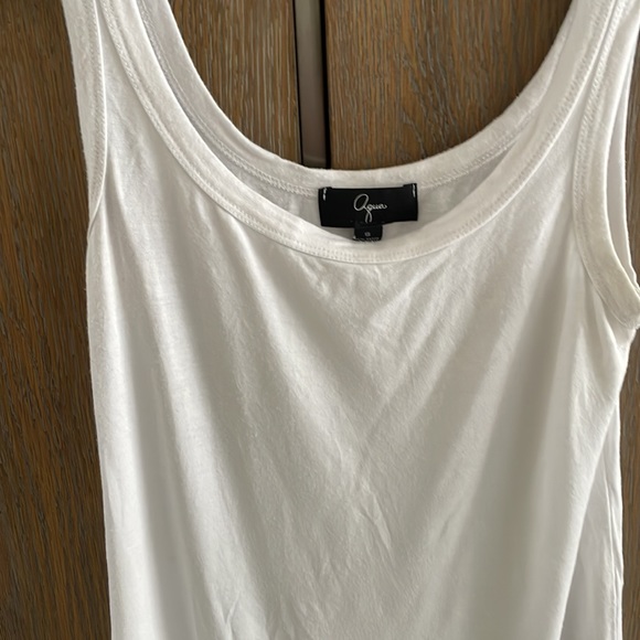 Aqua solid white tank top size small FINAL PRICE - Picture 2 of 4
